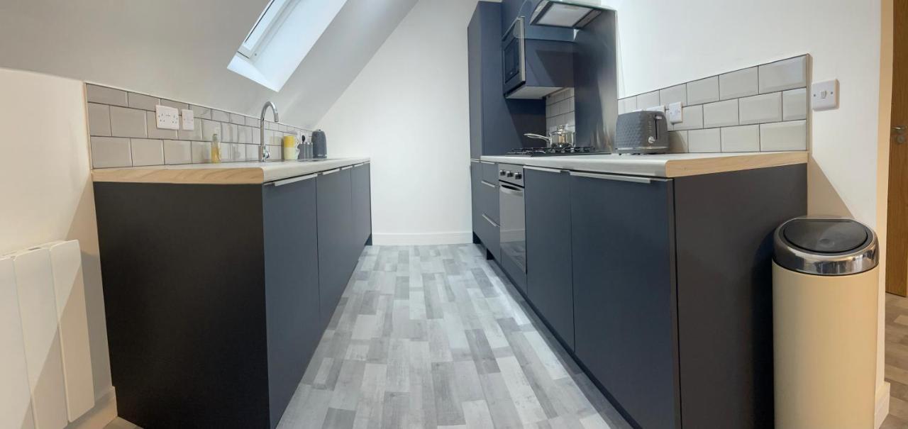 Lochside Loft - Self Catering Apartment For 2 In A Great Location For Inverness Airport And Both Cabot Highlands & Nairn Golf Courses Ngoại thất bức ảnh