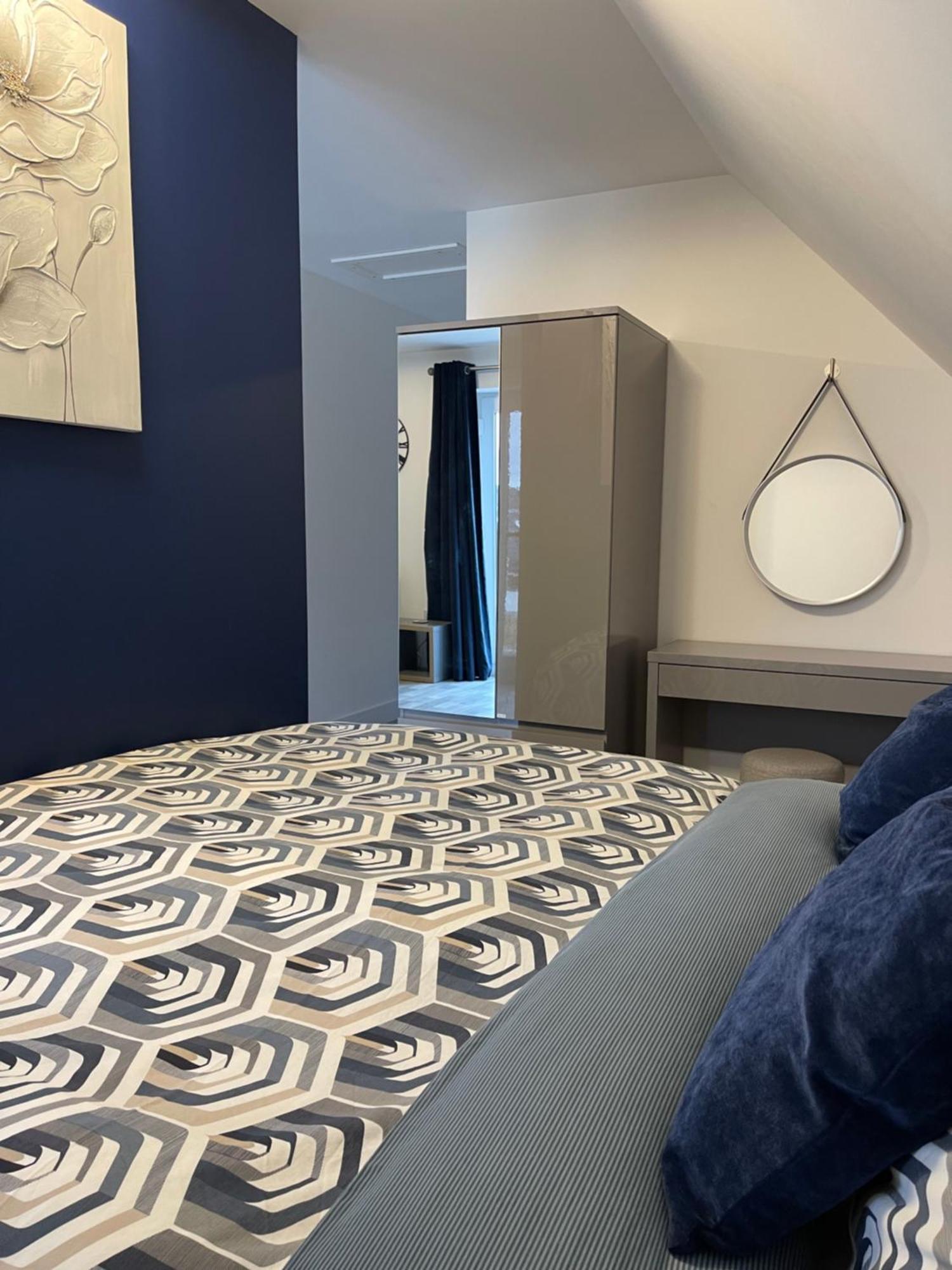 Lochside Loft - Self Catering Apartment For 2 In A Great Location For Inverness Airport And Both Cabot Highlands & Nairn Golf Courses Ngoại thất bức ảnh